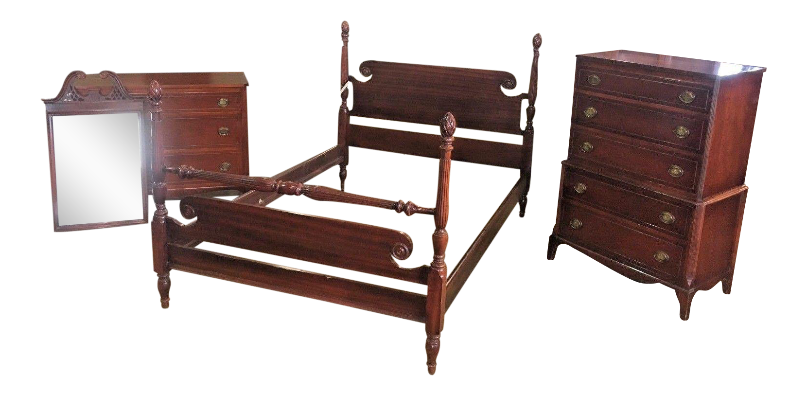 Antique mahogany pineapple bedroom set