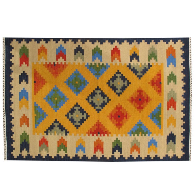 Apadana Indian HandKnotted Kilim Rug, 5' x 8' Chairish