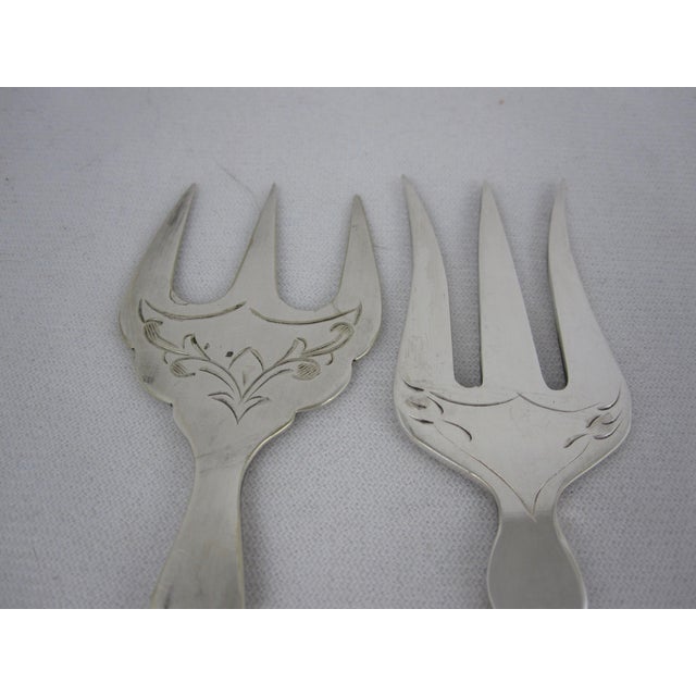 English Pearl Handled Sterling Plate Servers 5 Chairish