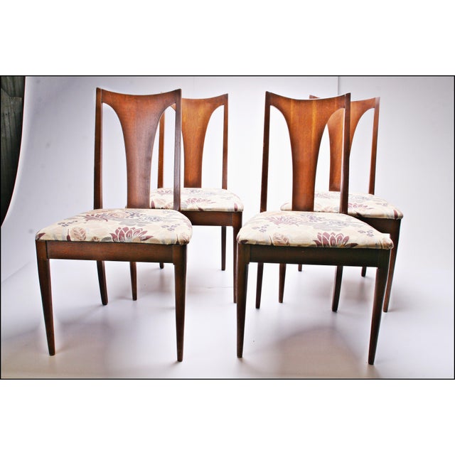 Broyhill Brasilia Mid Century Modern Dining Chairs - Set ... Mid century modern & contemporary dining chairs.