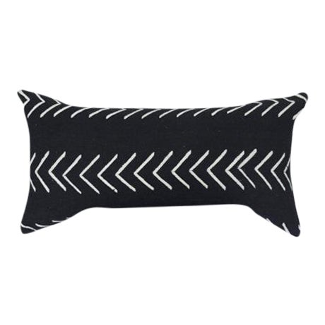 Lumbar Black and White Arrow Mudcloth Pillow Cover