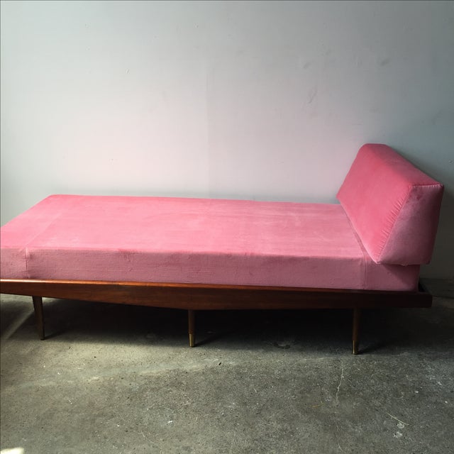 Mid Century Pink Velvet Daybed Sofa Chairish