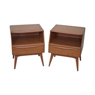 Gently Used Heywood-Wakefield Furniture - Save up to 70% at Chairish