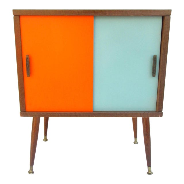 lu van inc record cabinet