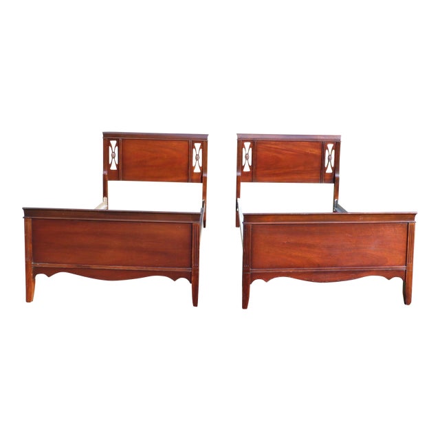 Vintage Dixie Mahogany Twin Sleigh Beds Pair Chairish