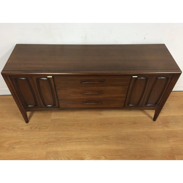 Broyhill Emphasis Tv Console Credenza Chairish