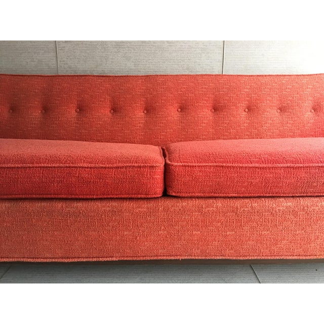 Vintage Kroehler Mid-Century Pink Sofa | Chairish