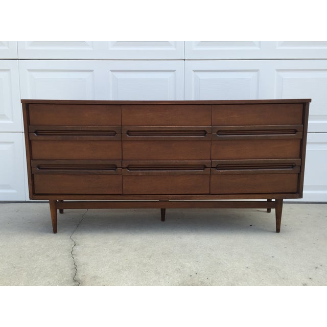 Mid-Century 9-Drawer Walnut Dresser | Chairish