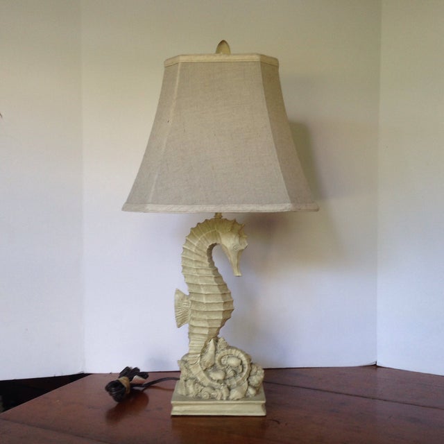 Vintage Seahorse/Seashell Table Lamp | Chairish