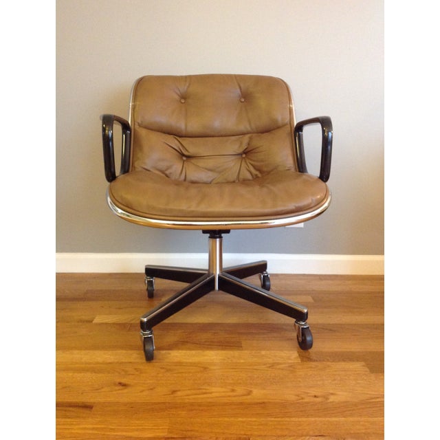 Charles Pollock for Knoll Executive Chair | Chairish