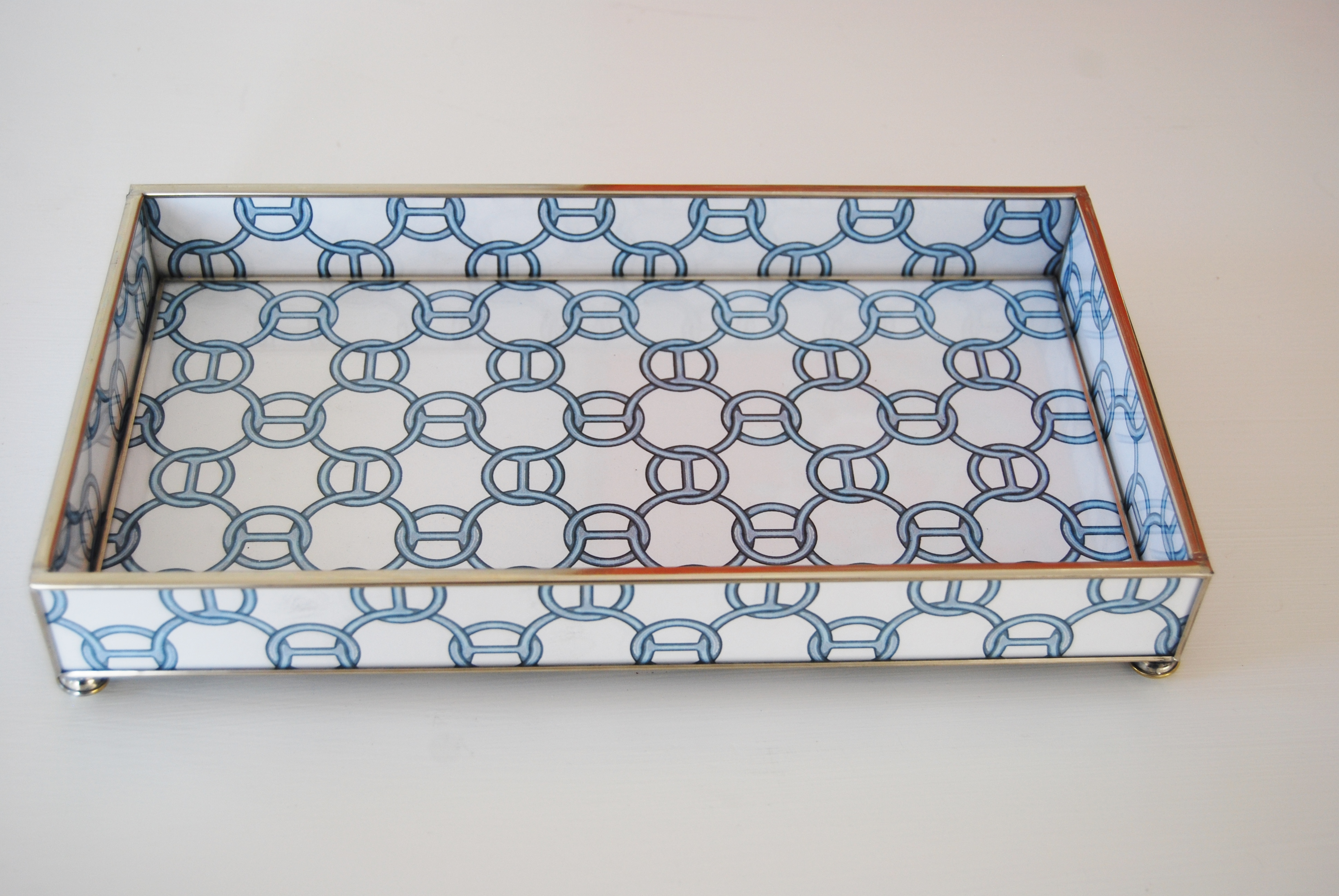 Wallpaper Water Tray