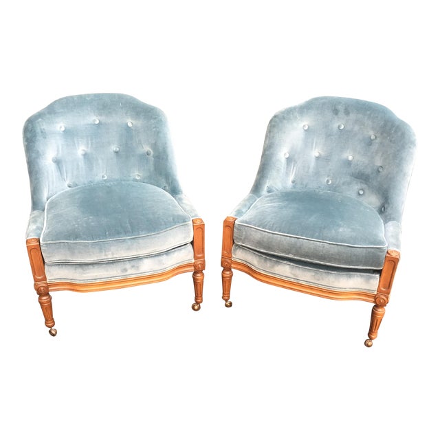 Slipper Chair 101 Definition, Decorating Ideas, and More!