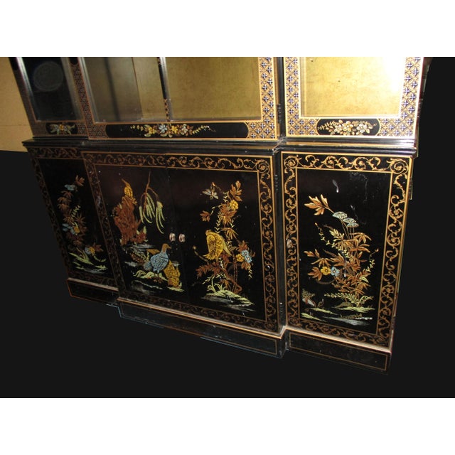 Drexel Heritage Vintage Asian Chinoiserie Black Lacquered & Gold Gilt