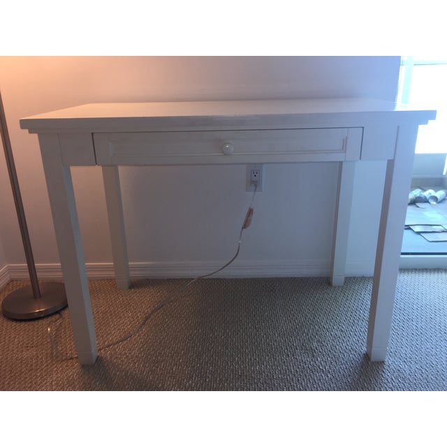 Pottery Barn White Painted Kid s Desk
