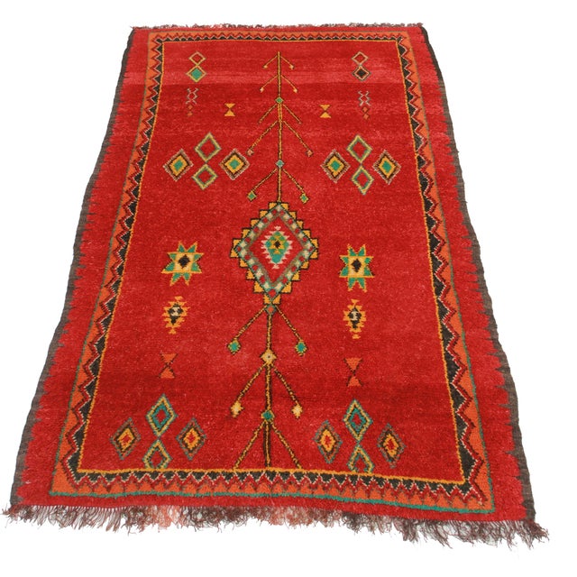 Vintage Moroccan Wool Rug 4′8″ × 8′1″ Chairish