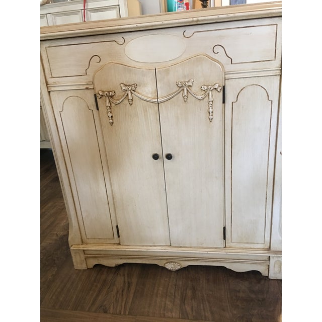 Vintage French Provincial Style Chairish