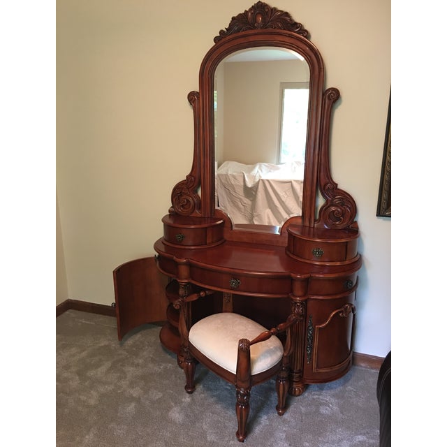 Pulaski Edwardian Vanity Set Chairish