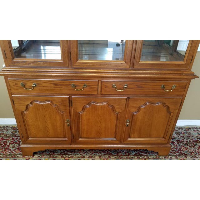 1990s Oak Drexel Heritage Carleton Collection Dining Room China