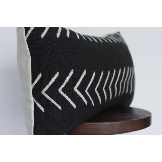 Lumbar Black and White Arrow Mudcloth Pillow Cover