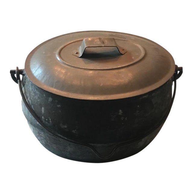 Vintage Large Rustic Cast Iron Dutch Oven Chairish