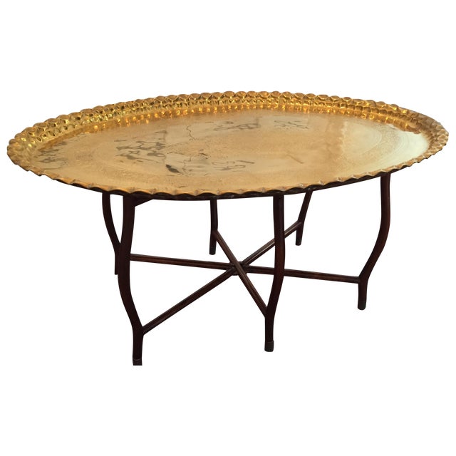 Large Trays For Coffee Tables - The Best Round Coffee Table Trays : This sleek tray features metal handles on each end for easy lifting and an added decorative touch.