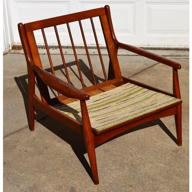 Stanley Mid Century Modern Danish Style Lounge Chair | Chairish