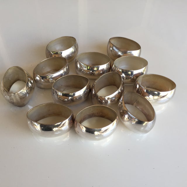 Oval Silver-Plated Napkin Rings - Set of 12 | Chairish