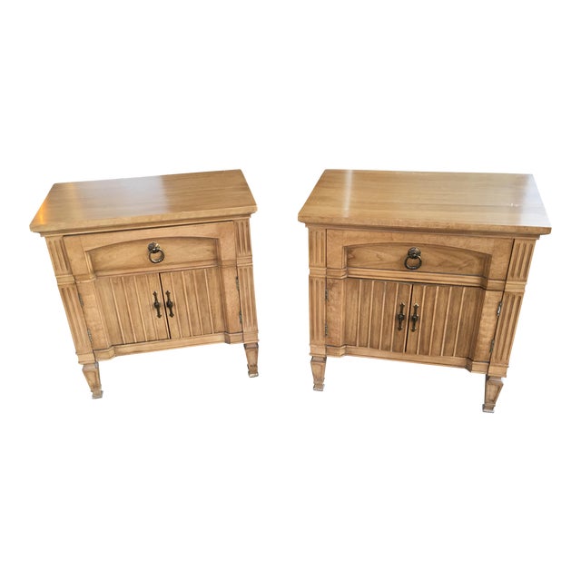 Thomasville MidCentury Nightstands A Pair Chairish