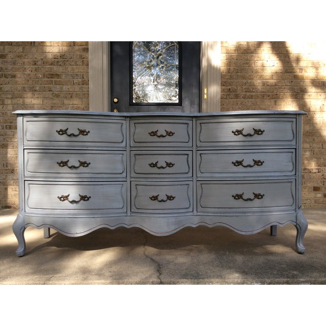 Vintage Broyhill French Provincial Dresser Chairish