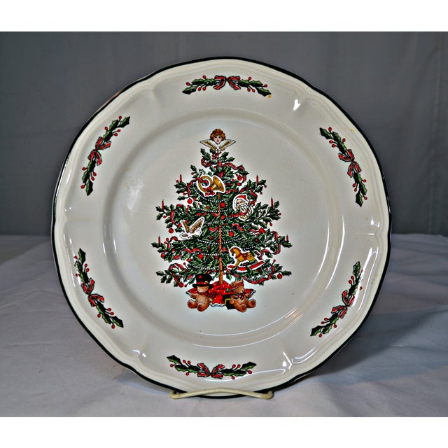 Vintage Christmas Dinnerware 9 Pieces Chairish