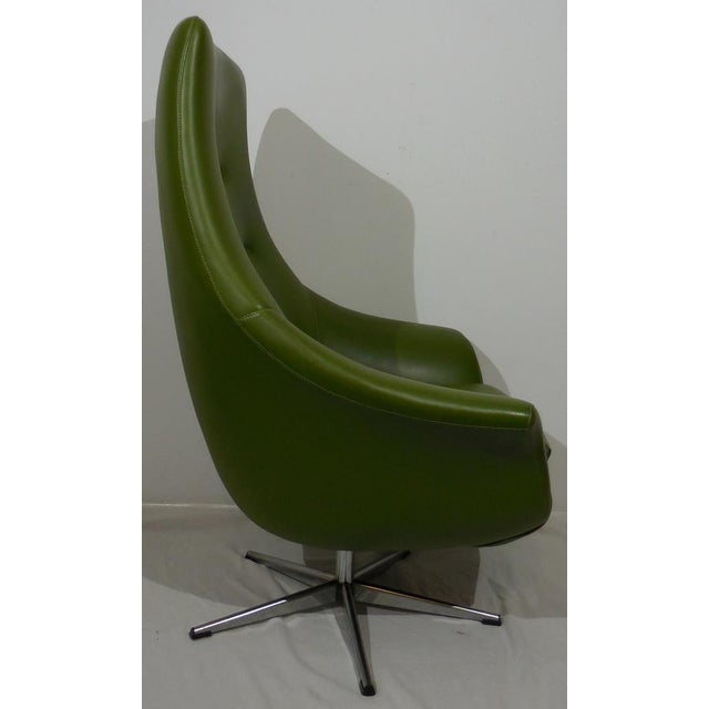 1960's Mid-Century Mod Olive Green Swivel Chair | Chairish