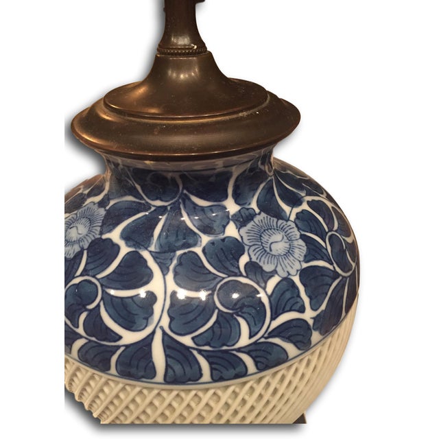 Vintage Blue and White Lattice Table Lamp | Chairish